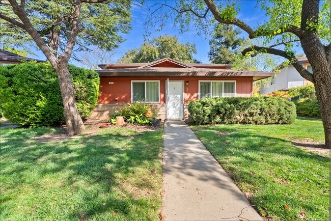 property at 1833 Fremont Ct