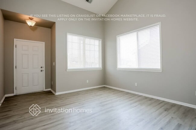 3817 S Kirk Ct in Aurora, CO - Building Photo - Building Photo