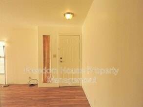 2770 Rio Rico Dr in Pahrump, NV - Building Photo - Building Photo