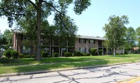 Building Photo - Tenneyson Lawn Apartments in Sheffield Lake, Ohio