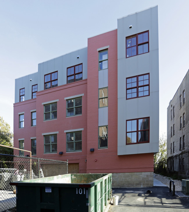 NSJ Properties in Jersey City, NJ - Building Photo - Building Photo