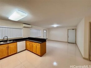 3450 Pahoa Ave in Honolulu, HI - Building Photo - Building Photo