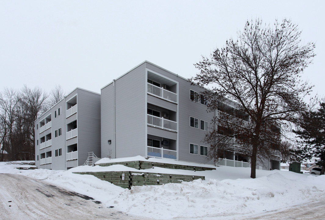 Hillside Terrace Apartments in Long Lake, MN - Building Photo