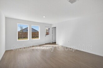 10647 Nye St in San Antonio, TX - Building Photo - Building Photo