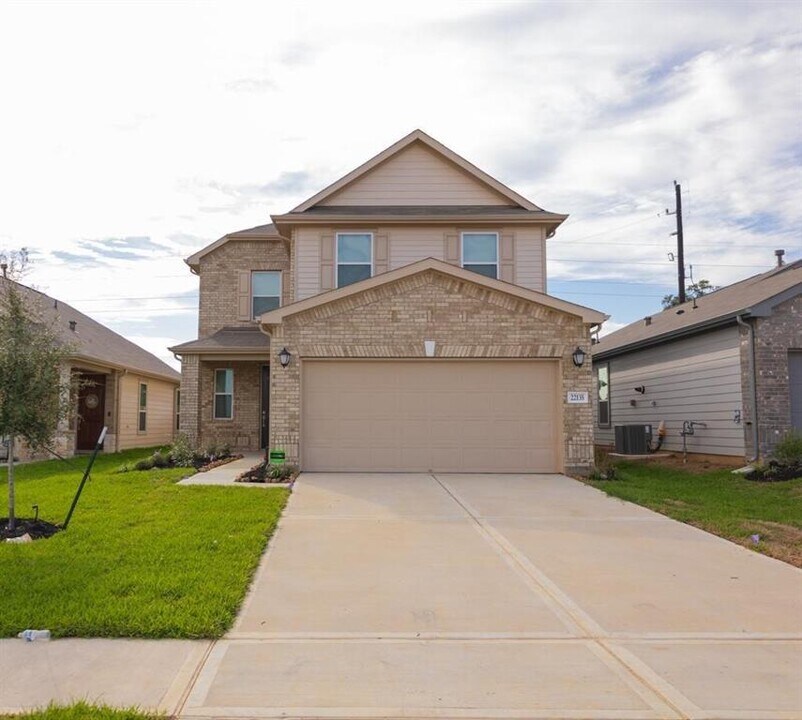 22135 Hawberry Blossom Ln in Tomball, TX - Building Photo