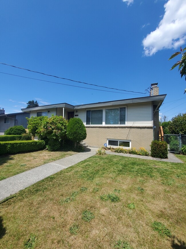 property at 3524 S Austin St