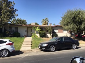 1006 Princeton Ave in Bakersfield, CA - Building Photo - Building Photo