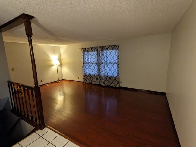 5108 E Looman St in Wichita, KS - Building Photo - Building Photo