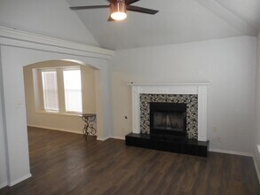 356 Jardin Bello Ave in El Paso, TX - Building Photo - Building Photo