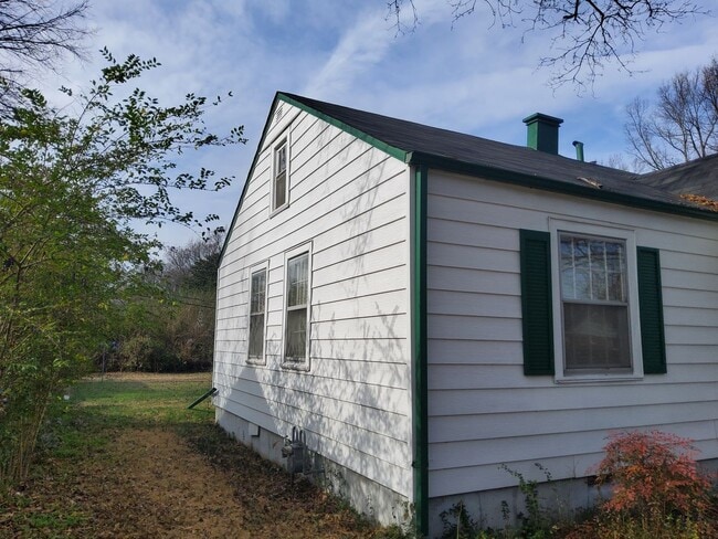807 Maria St in Memphis, TN - Building Photo - Building Photo