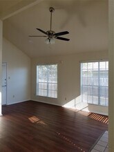 1306 Danbury Square in Austin, TX - Building Photo - Building Photo