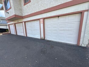 118 W Boone St in Santa Maria, CA - Building Photo - Building Photo