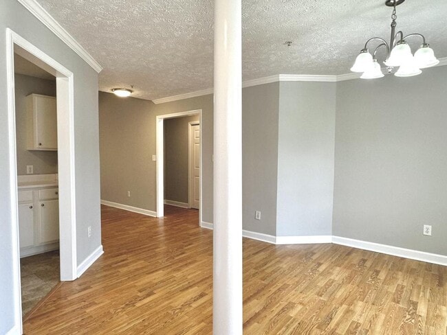 332 Bubble Creek Ct in Fayetteville, NC - Building Photo - Building Photo
