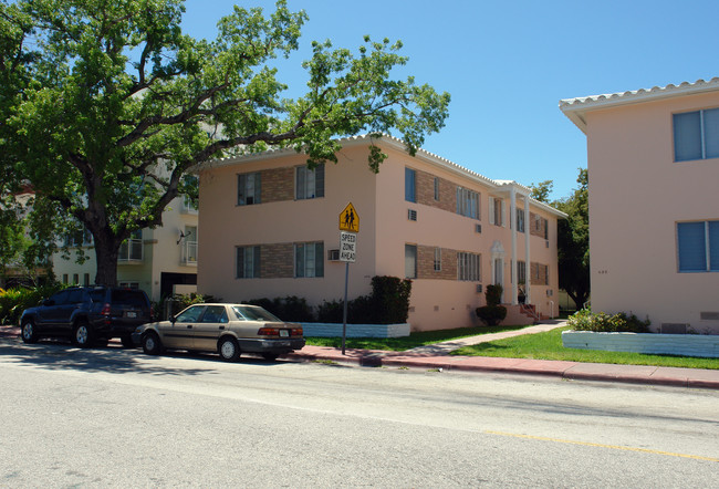 Miami Beach Apartments in Miami Beach, FL - Building Photo - Building Photo