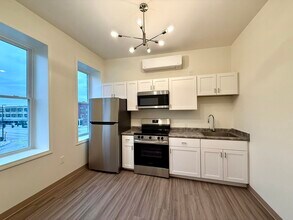 1138 Elm St in Manchester, NH - Building Photo - Building Photo