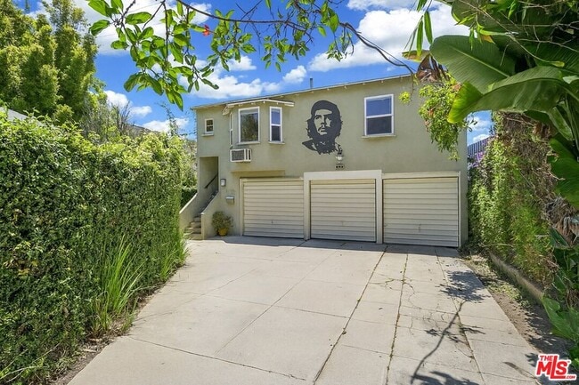 property at 2140 20th St
