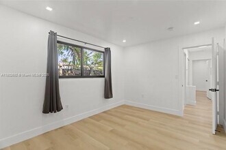 3125 NW 21st Ct in Miami, FL - Building Photo - Building Photo