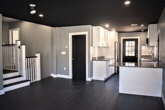 2 Sunnyside St in Boston, MA - Building Photo - Building Photo