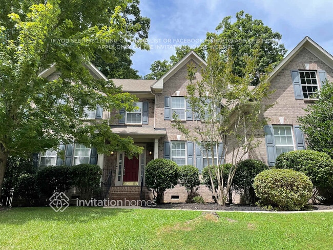 property at 2104 Riverbank Rd