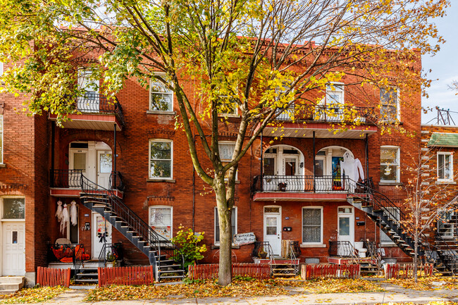 3475 Gertrude Rue in Verdun, QC - Building Photo - Building Photo