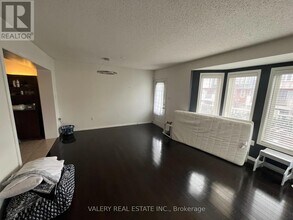 814 Fowles Ct in Milton, ON - Building Photo - Building Photo