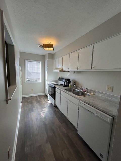 2510 Avent Ferry Rd in Raleigh, NC - Building Photo