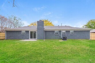 1137 Desiree Ln in Hurst, TX - Building Photo - Building Photo