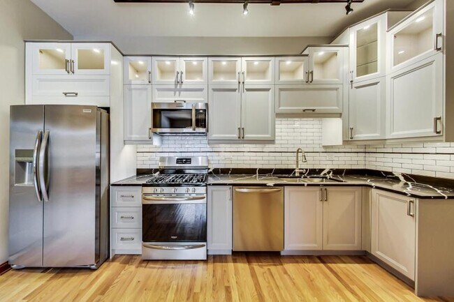 2123 N Sheffield Ave in Chicago, IL - Building Photo - Building Photo
