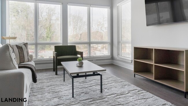 2550 Blackmon Dr in Decatur, GA - Foto de edificio - Building Photo