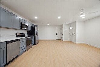 2007 Sycamore Pl in Springdale, AR - Building Photo - Building Photo