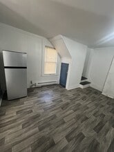 529 E William St in Salisbury, MD - Building Photo - Building Photo