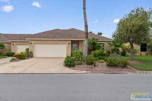 42 Torrey Pines Dr in Laguna Vista, TX - Building Photo