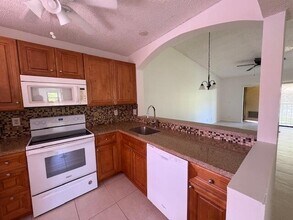 21938 Remsen Terrace in Boca Raton, FL - Building Photo - Building Photo