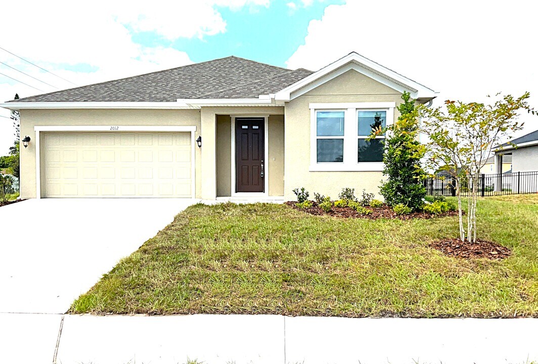 2012 29th St W in Bradenton, FL - Building Photo