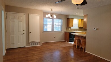1403 Bryan Ave in Wolfforth, TX - Building Photo - Building Photo