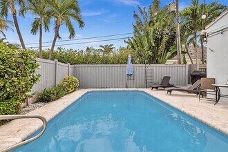 746 NE 16th Terrace in Fort Lauderdale, FL - Building Photo - Building Photo