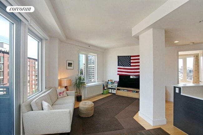 property at 10-50-50 Jackson Ave