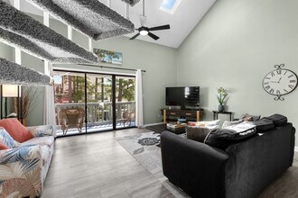 1890E Auburn Ln, Unit ID1459979P in Surfside Beach, SC - Foto de edificio - Building Photo