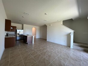1065 Blue Jay Dr in Davenport, FL - Building Photo - Building Photo