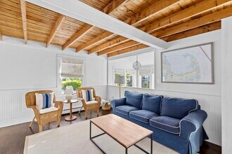 1 Winslow Ave in Scituate, MA - Building Photo - Building Photo