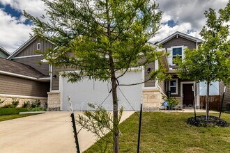 4243 Danforth St in Canyon Lake, TX - Building Photo - Building Photo