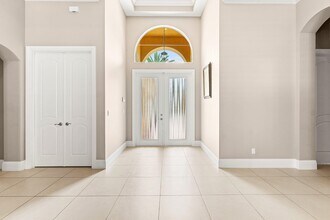 12121 Sunnydale Dr in Wellington, FL - Building Photo - Building Photo