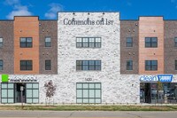 Commons on 1st in Cedar Rapids, IA - Foto de edificio - Building Photo