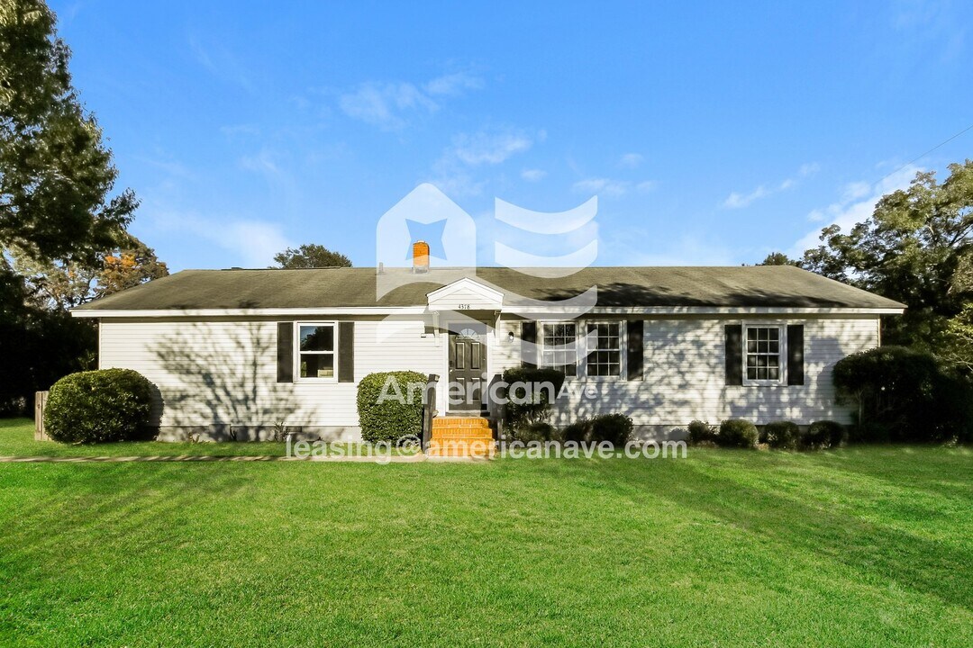 4378 Saxon Dr in Hephzibah, GA - Building Photo