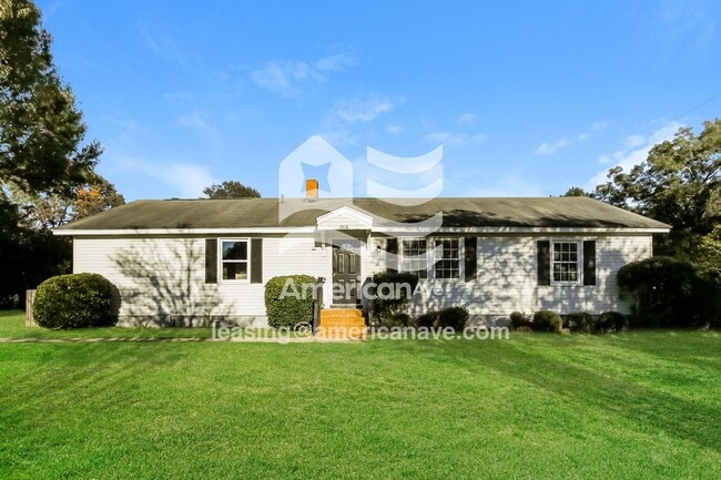 property at 4378 Saxon Dr