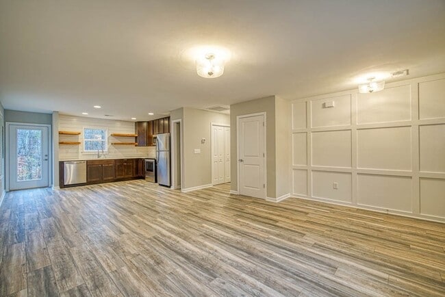 property at 104 Clearview Dr