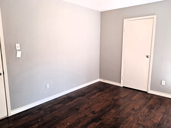 property at 2917 Bassingham Dr