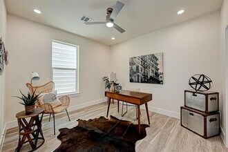 2905 Nagle St in Houston, TX - Building Photo - Building Photo