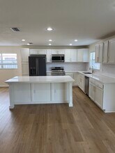 5900 25 Way S in St. Petersburg, FL - Building Photo - Building Photo