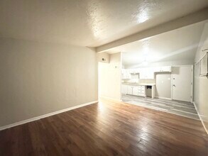 616 NW 92nd St in Oklahoma City, OK - Building Photo - Building Photo